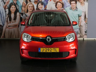 Thumbnail Mobil 2