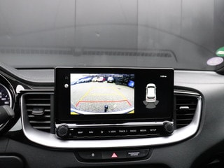 Thumbnail Mobil 8