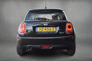 Thumbnail Mobil 9