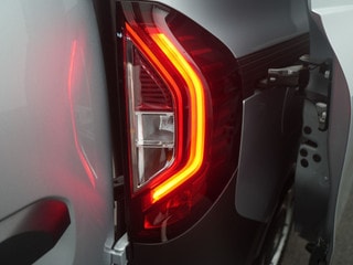 Thumbnail Mobil 9