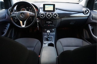 Thumbnail Mobil 10