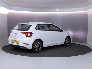 Thumbnail Mobil 4