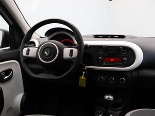 Thumbnail Mobil 4