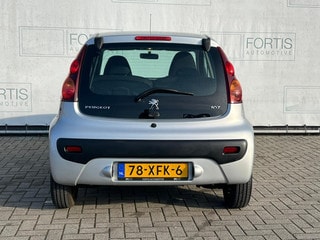 Thumbnail Mobil 7