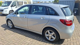 Thumbnail Mobil 6