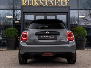 Thumbnail Mobil 6