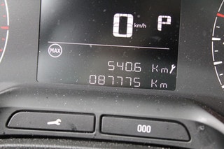 Thumbnail Mobil 4