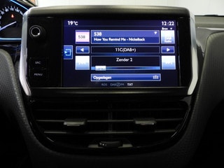 Thumbnail Mobil 9