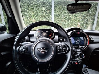 Thumbnail Mobil 9