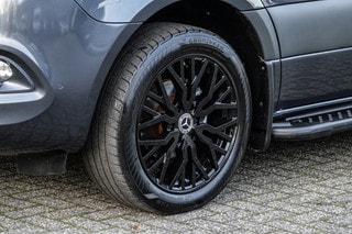 Thumbnail Mobil 7