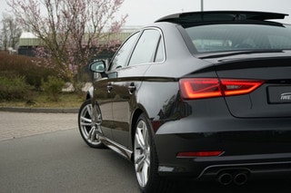 Thumbnail Mobil 10