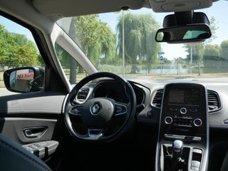 Thumbnail Mobil 10