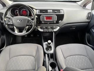 Thumbnail Mobil 6