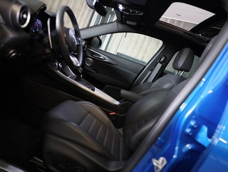 Thumbnail Mobil 7