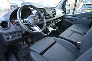 Thumbnail Mobil 4