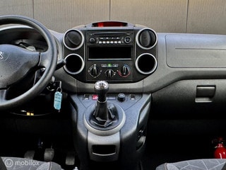 Thumbnail Mobil 8