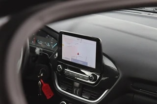 Thumbnail Mobil 6