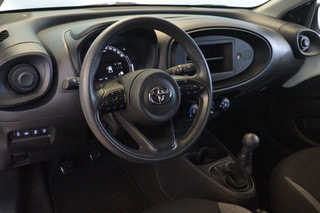 Thumbnail Mobil 4