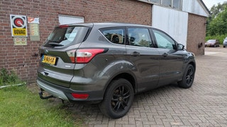 Thumbnail Mobil 6