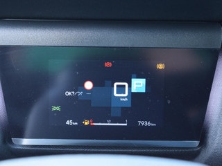 Thumbnail Mobil 9