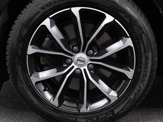 Thumbnail Mobil 2