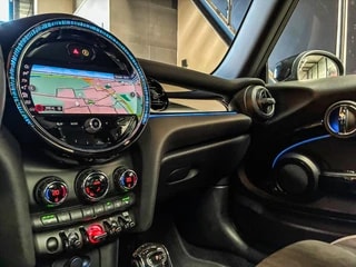 Thumbnail Mobil 10