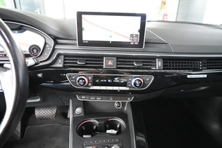 Thumbnail Mobil 9