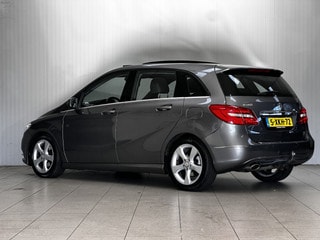 Thumbnail Mobil 7