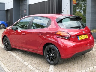 Thumbnail Mobil 7