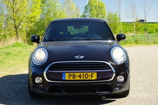 Thumbnail Mobil 4