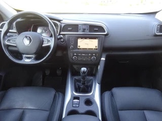 Thumbnail Mobil 8