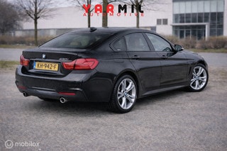 Thumbnail Mobil 8