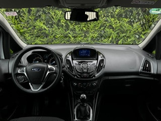 Thumbnail Mobil 6