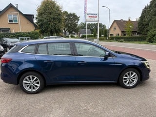 Thumbnail Mobil 4