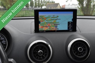 Thumbnail Mobil 8