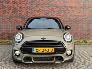 Thumbnail Mobil 8