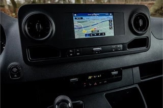 Thumbnail Mobil 9