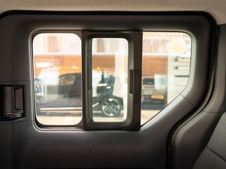Thumbnail Mobil 6