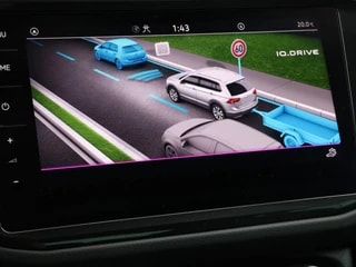 Thumbnail Mobil 10