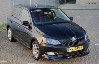 Thumbnail Mobil 5