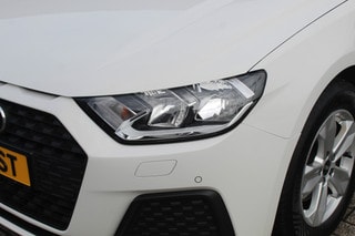 Thumbnail Mobil 10