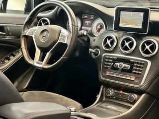 Thumbnail Mobil 8