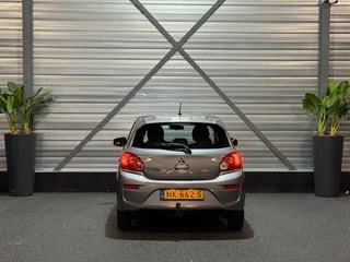 Thumbnail Mobil 6