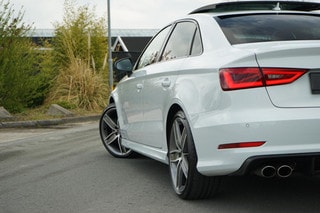 Thumbnail Mobil 10