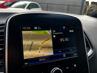 Thumbnail Mobil 7