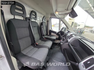 Thumbnail Mobil 10