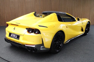 Thumbnail Mobil 6