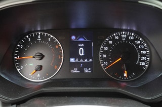 Thumbnail Mobil 4