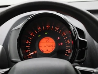 Thumbnail Mobil 9