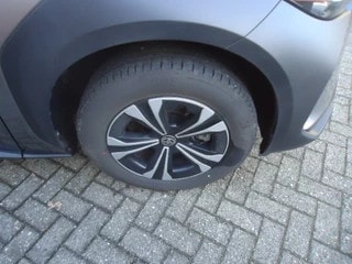 Thumbnail Mobil 4